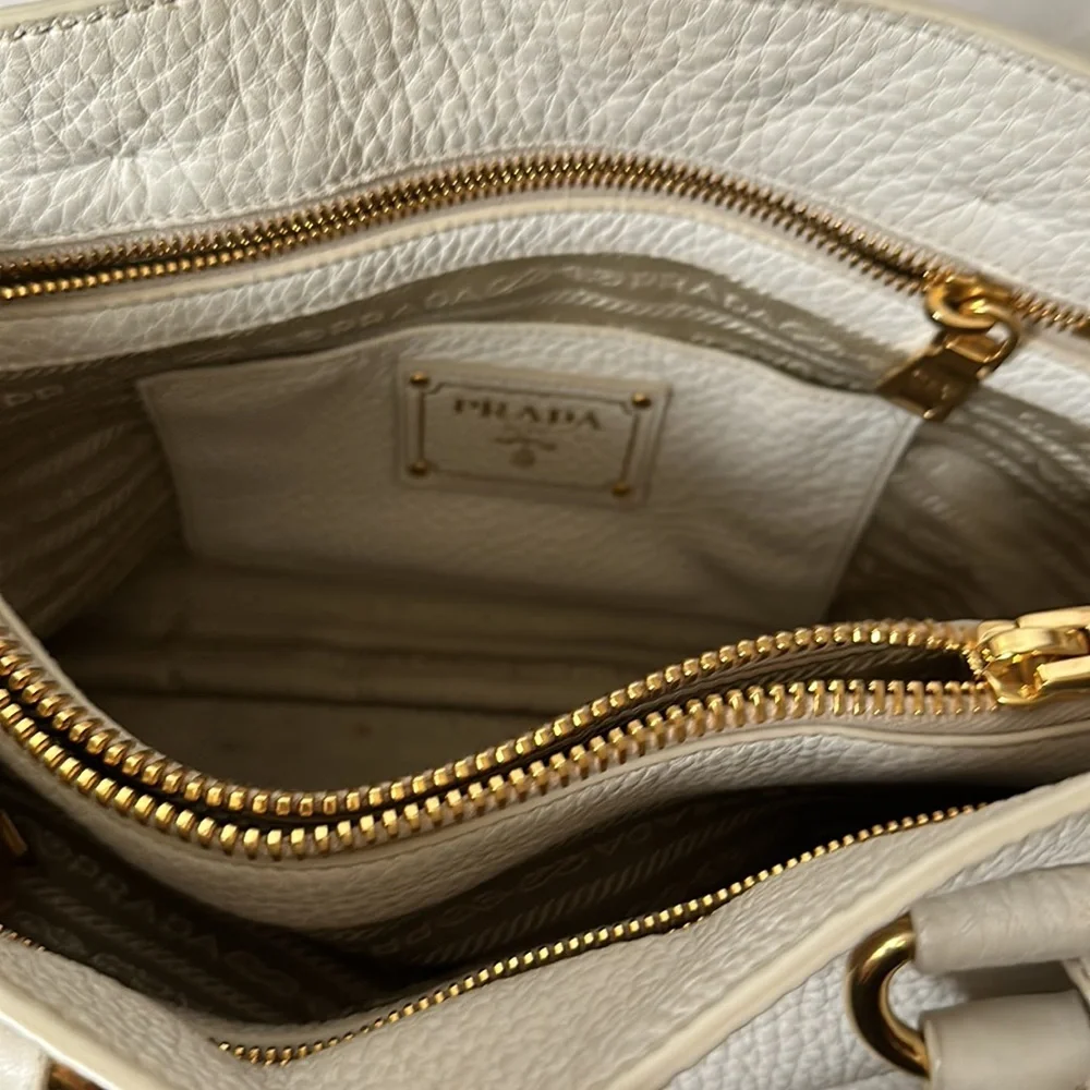 Prada authentic leather double bag  , gently used excellent condition 13*9*7 - Picture 6 of 8